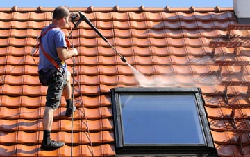roof cleaning Kinnesswood, Perth And Kinross